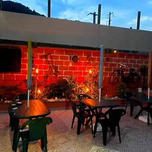 Bed and breakfast Confine, Como